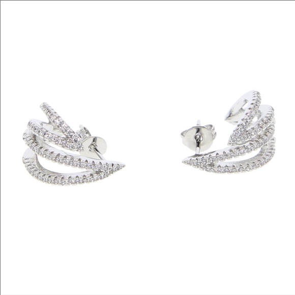 🔥CLEARANCE🔥CZ luxury earrings - Picture 4 of 5